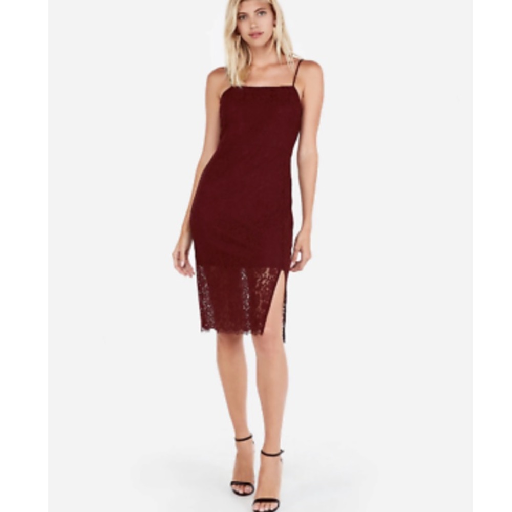 Express Lace Midi Dress - Maroon